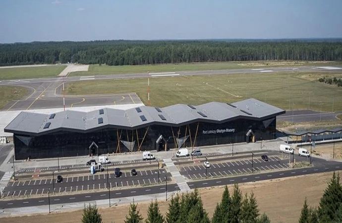 {Port Lotniczy Olsztyn-Mazury rozszerza siatkę połączeń.}